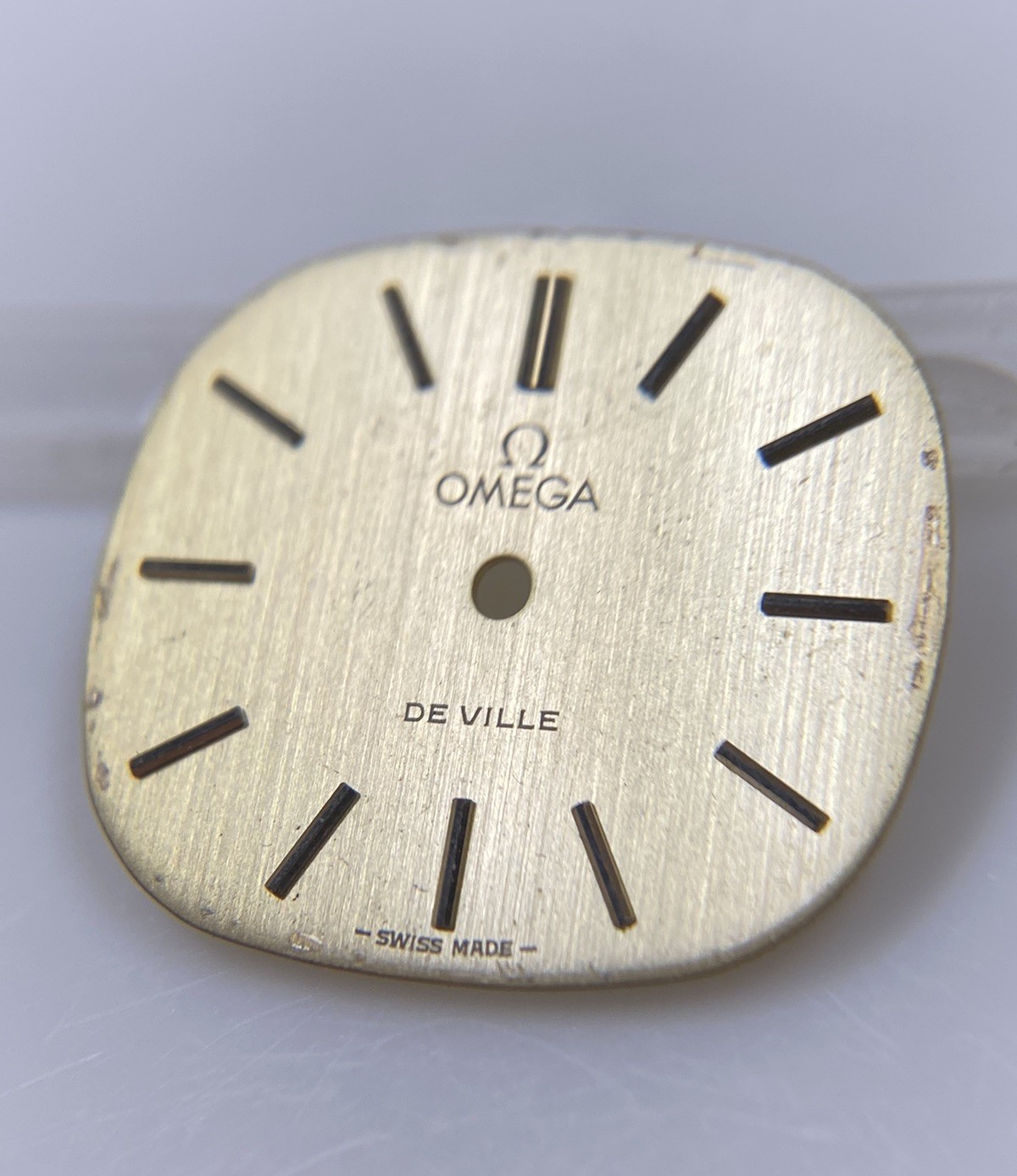 Original Vintage Omega De Ville Caliber 625 Gold Dial
