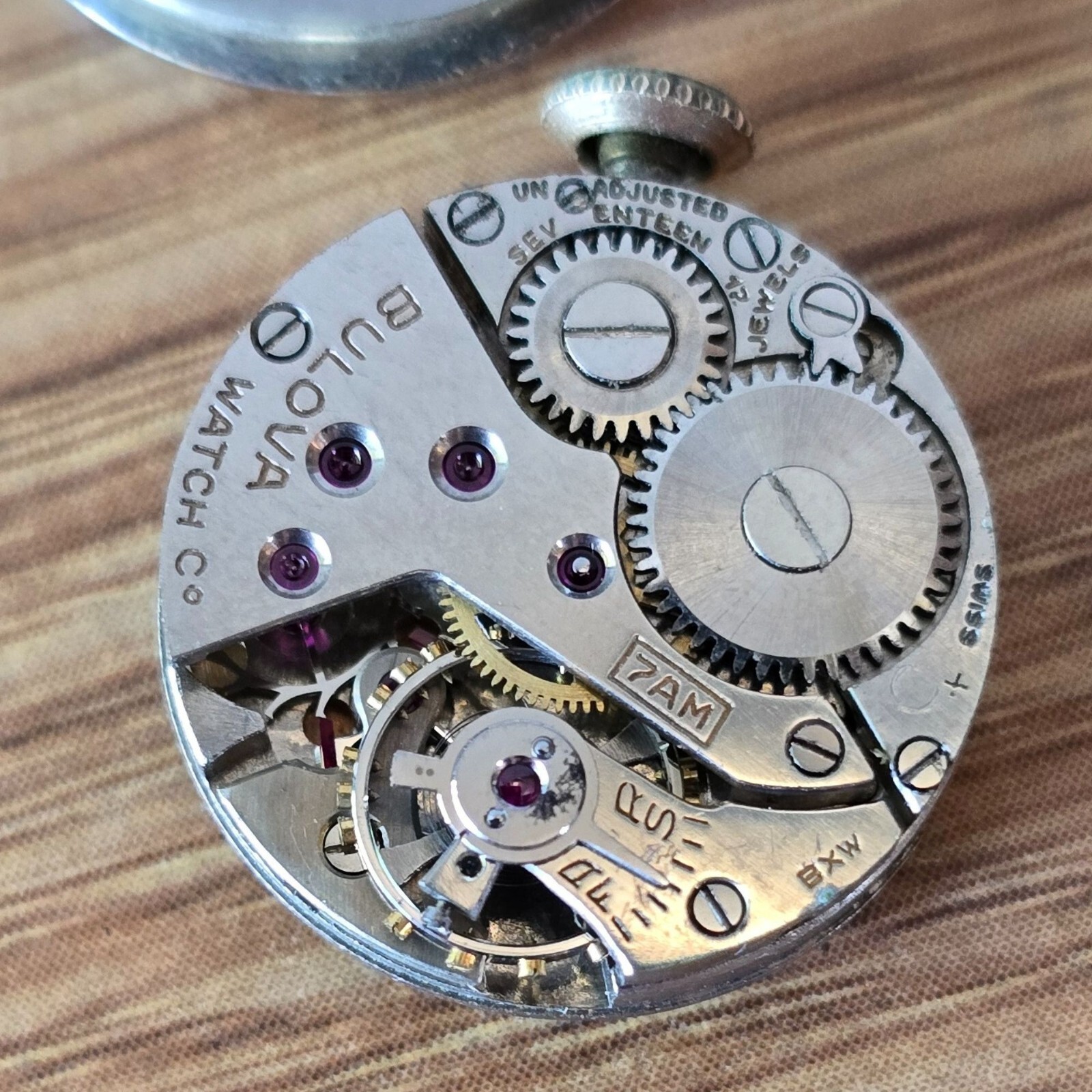 Vintage Bulova 7AM BXW 10 krgp Sterling Base Swiss Mechanical Watch Movement WP3