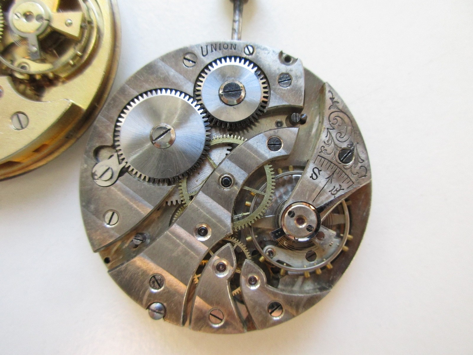 Union vintage pocket watch movements 42 and 43 mm – for parts