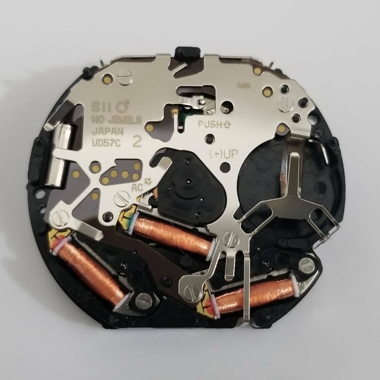 For Genuine Japan SII VD57C Quartz Watch Movement 3 Eyes 6.9.12, Date at 3