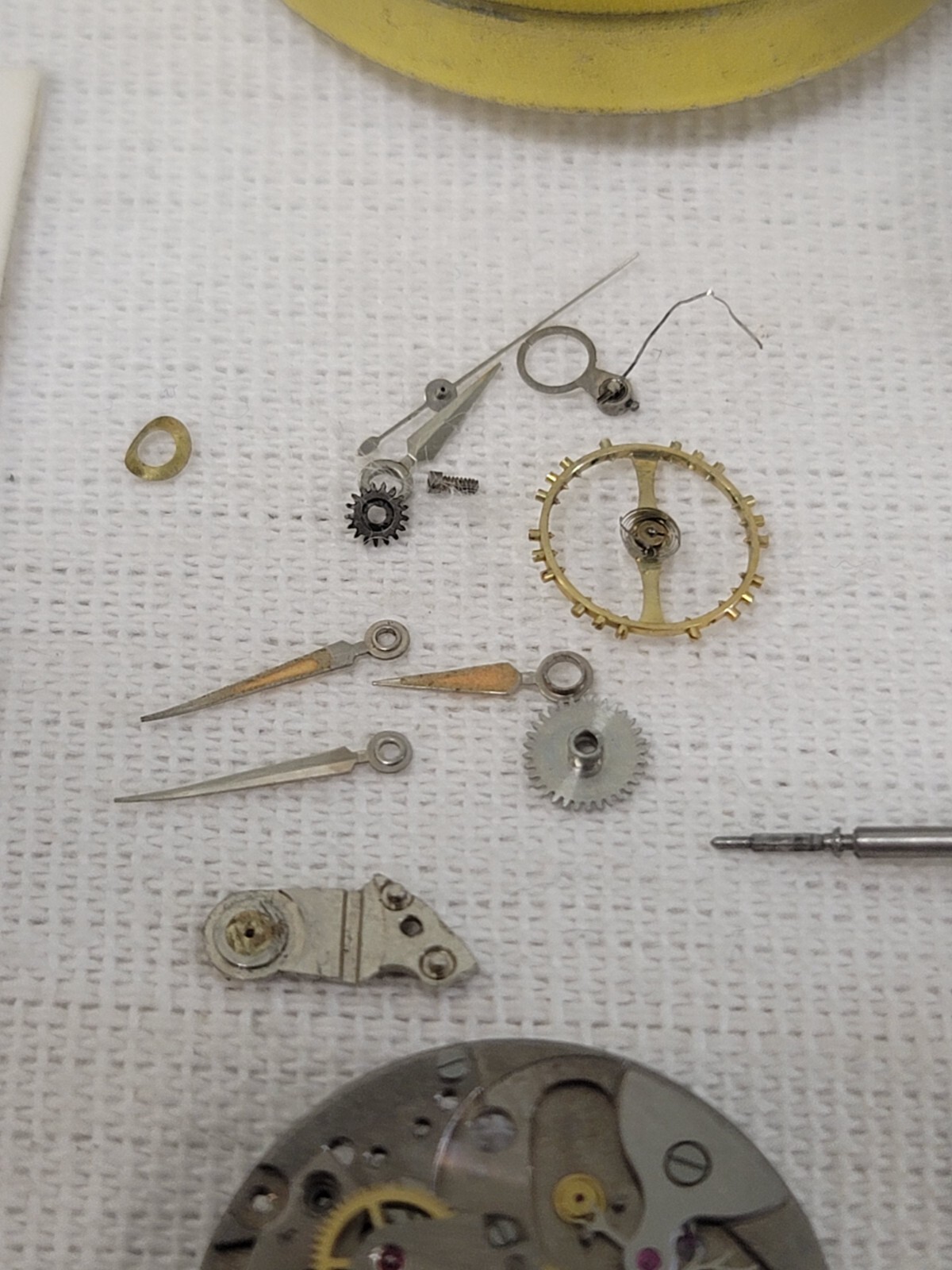 Bulova Automatic Watch Movement 10BZAC 30J 23j Dial Crown Hands Part Bulk