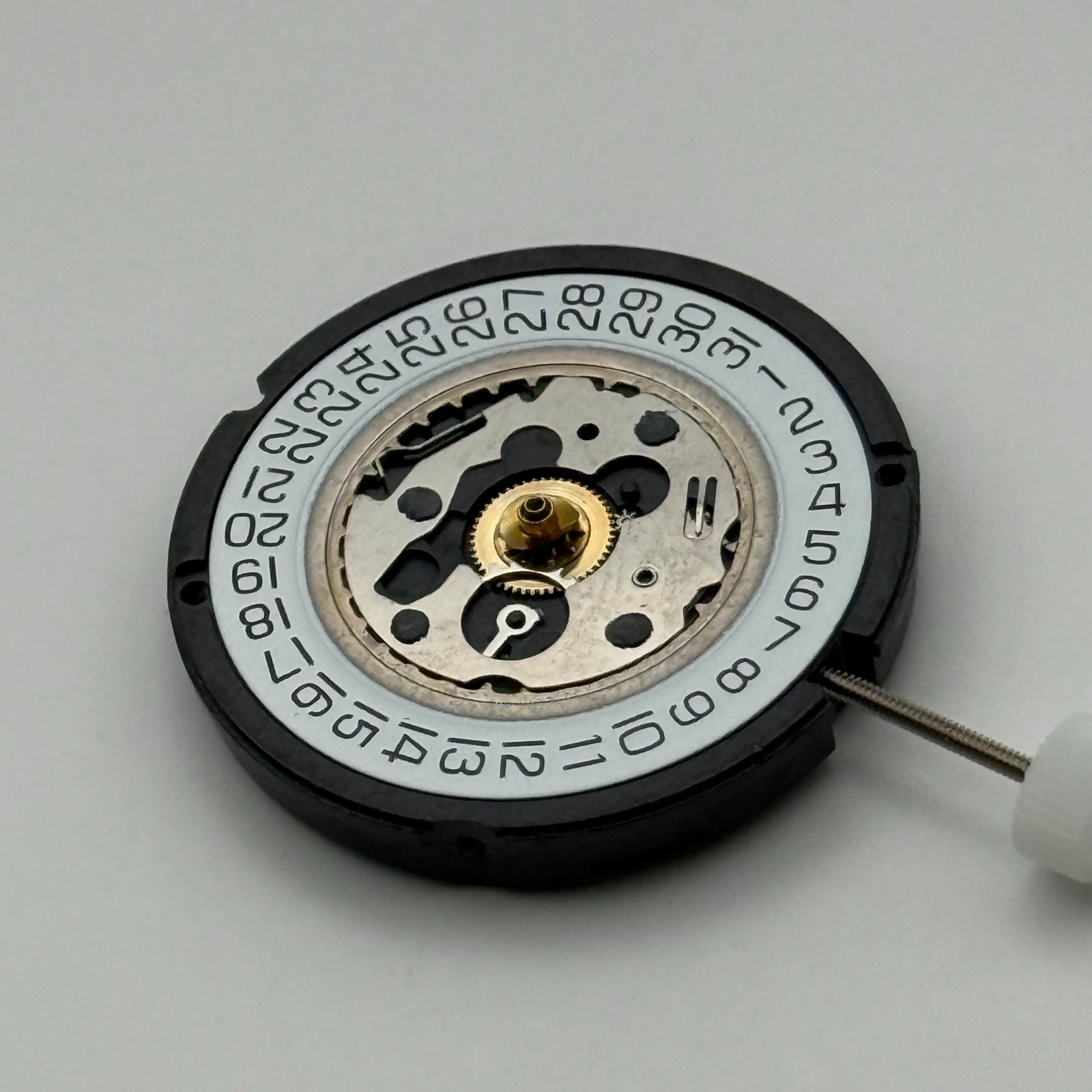 ETA 805.121 Watch Movement Running Quartz Swiss Parts Repair Spares 25.6mm