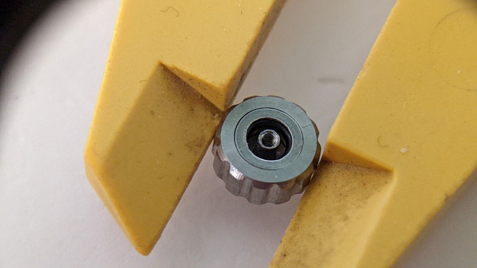 Unbranded Ω OM crown White S/S 5.9mm/6mm x 2.5mm tube tap10 (0.90mm)