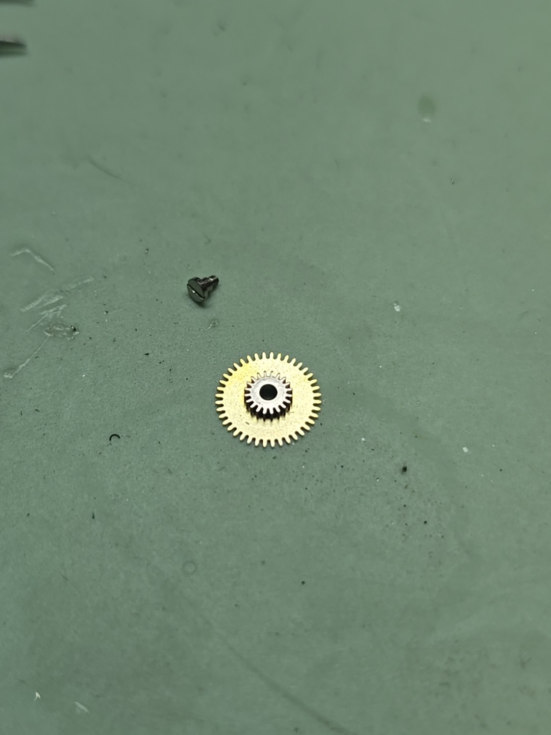 Mondia Zenith 2572 Pc Wheel (1pcs) Used