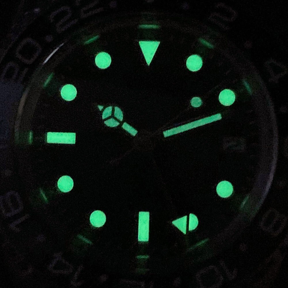 29mm Classic Diver Series 100m Text Sunburst Watch Dial Face Fit NH34 NH34A Move