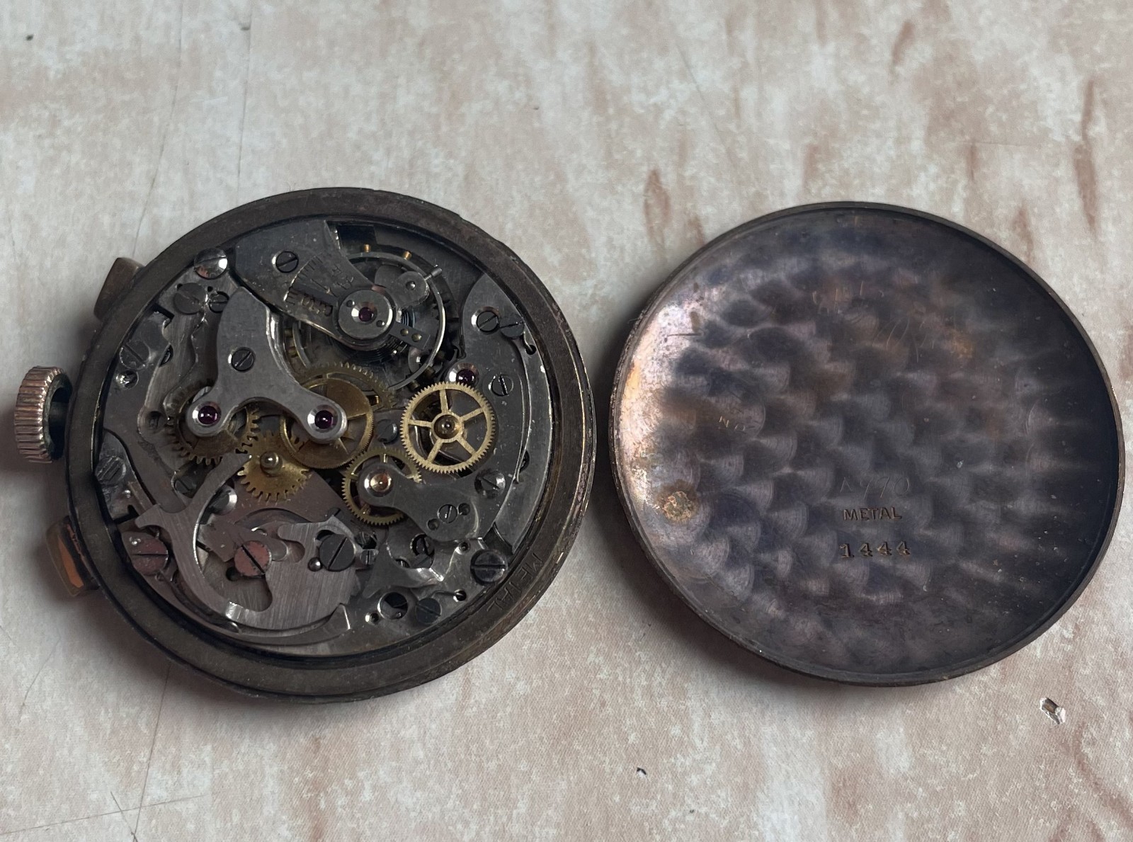 Vintage Chronographe Suisse Swiss Watch 17 Jewels movement Landeron 48