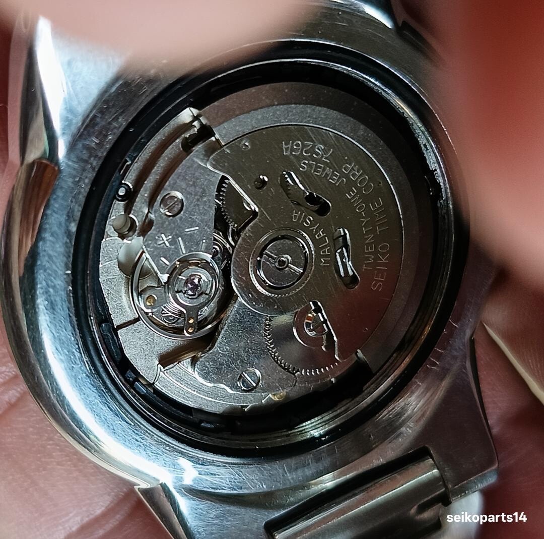 SEIKO KNIGHT RARE ORANGE SKXA61 7S26-01X0 U.S. MARKET 2006 JULY ALL ORIGINAL