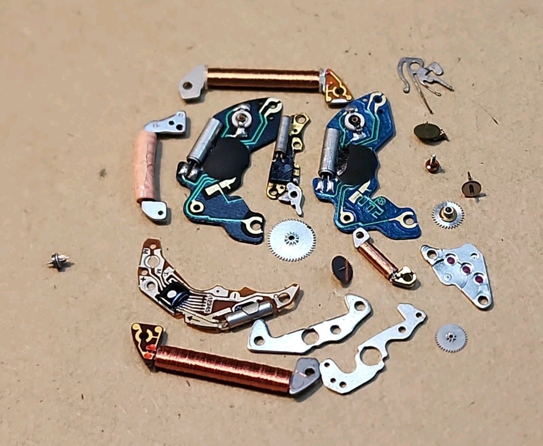 Lot Of Mixed NOS Circuits Coils Quartz Watch Movement Parts Repairs Spares