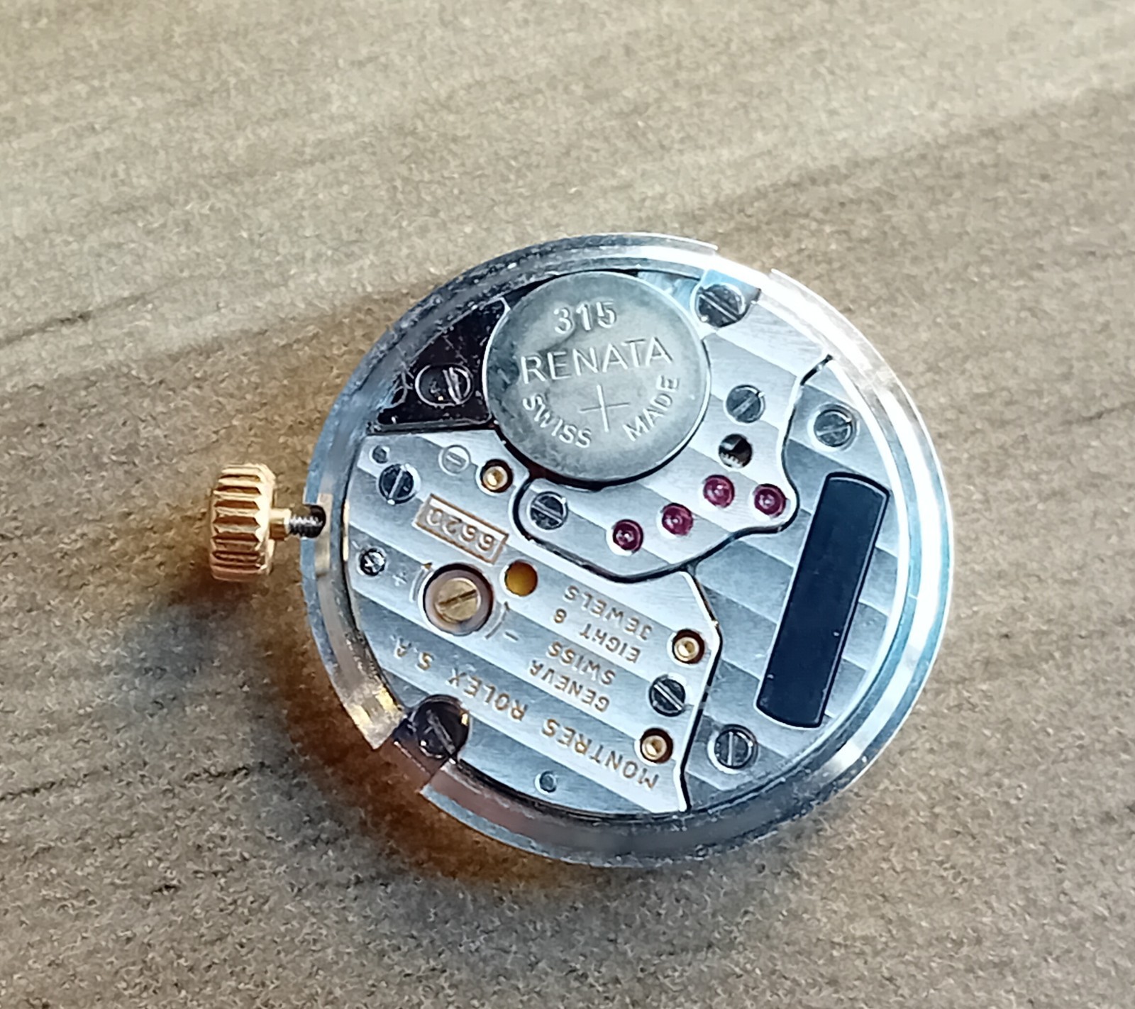 MOVEMENT ROLEX CELLINI QUARTZ CAL 6620 LADY 22MM FOR PARTS