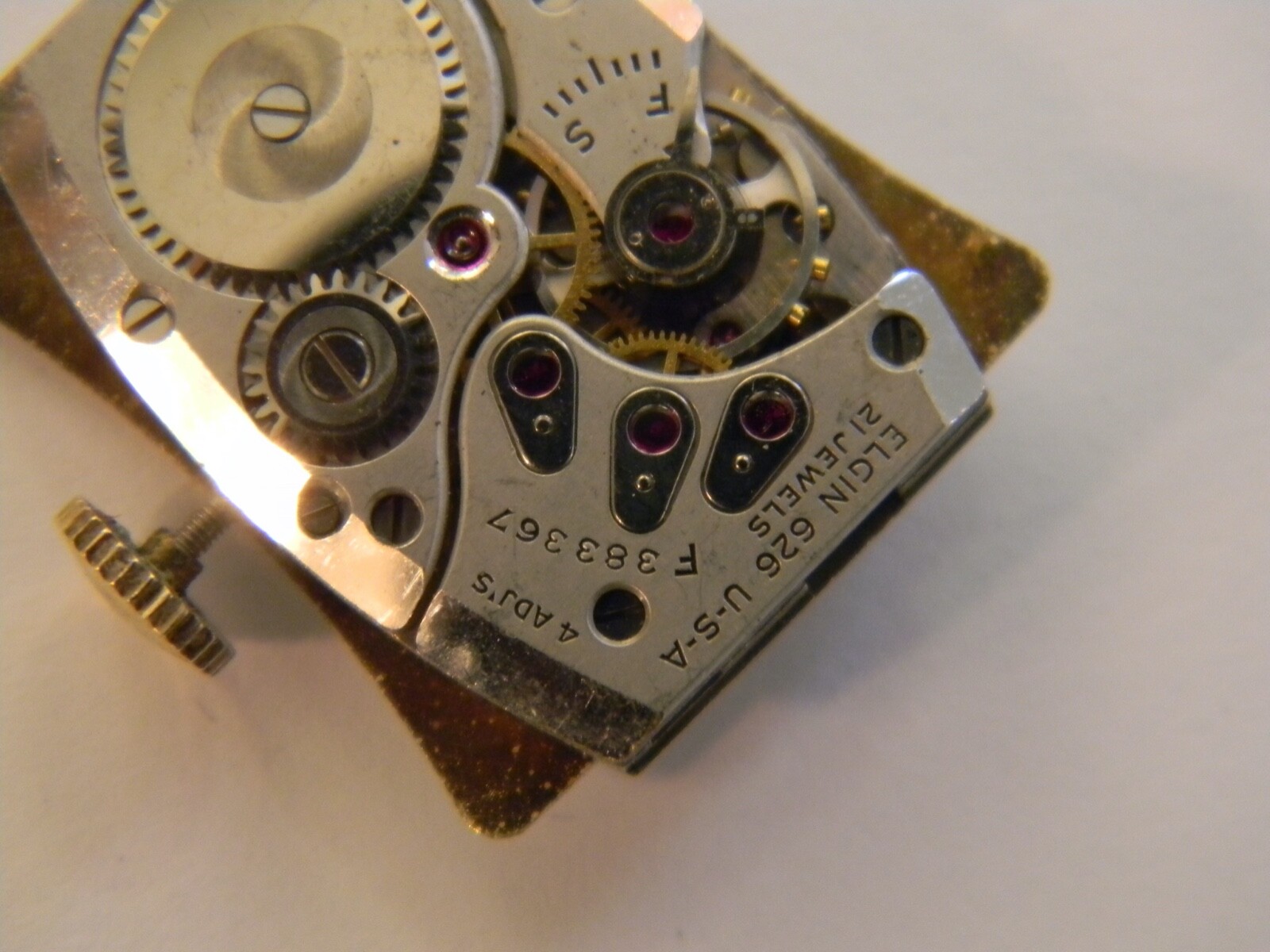 VINTAGE 1951 ELGIN 626 21J 4AP MENS WATCH MOVEMENT – GREAT BOWTIE DIAL – REPAIR