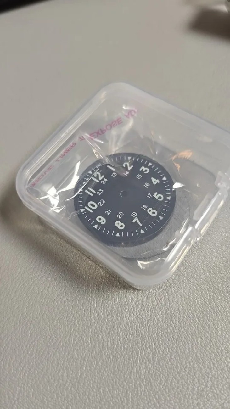 Luminous Watch Dial 28.5mm 29mm Super Fluorescent For VH31 NH35 2035 Movement