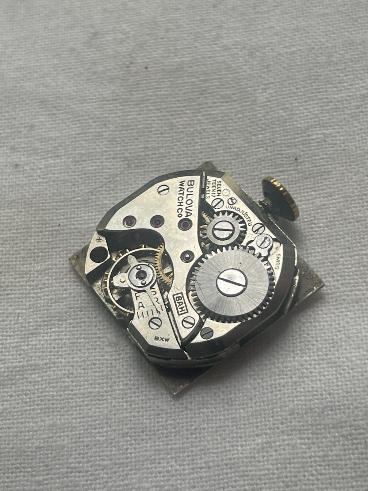 Bulova 8AH – movement for mens watch AS IS, lot 0806