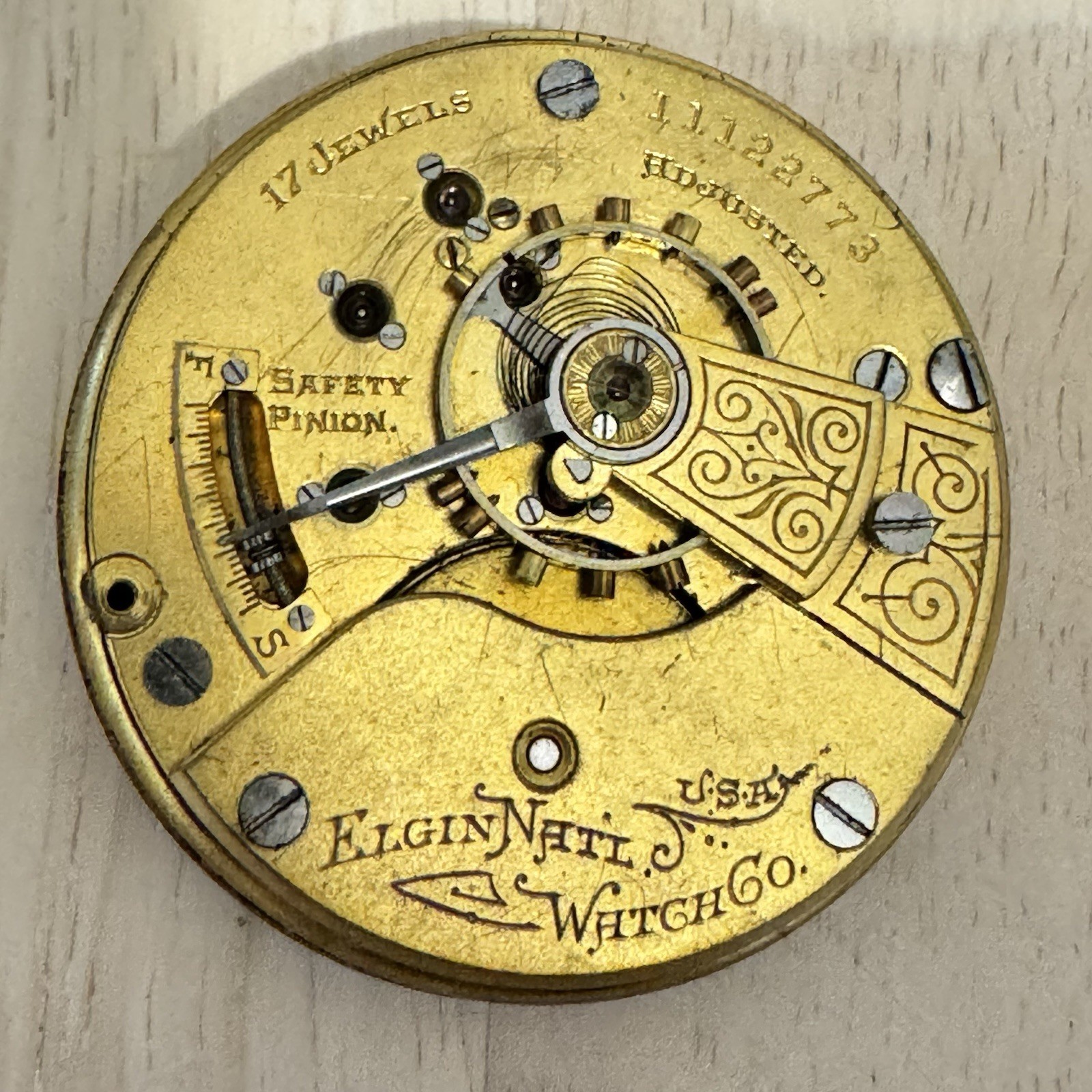 1905 Elgin Natl. Co 18s Pocket Watch Movement Grade 308 PARTS REPAIR NICE DIAL