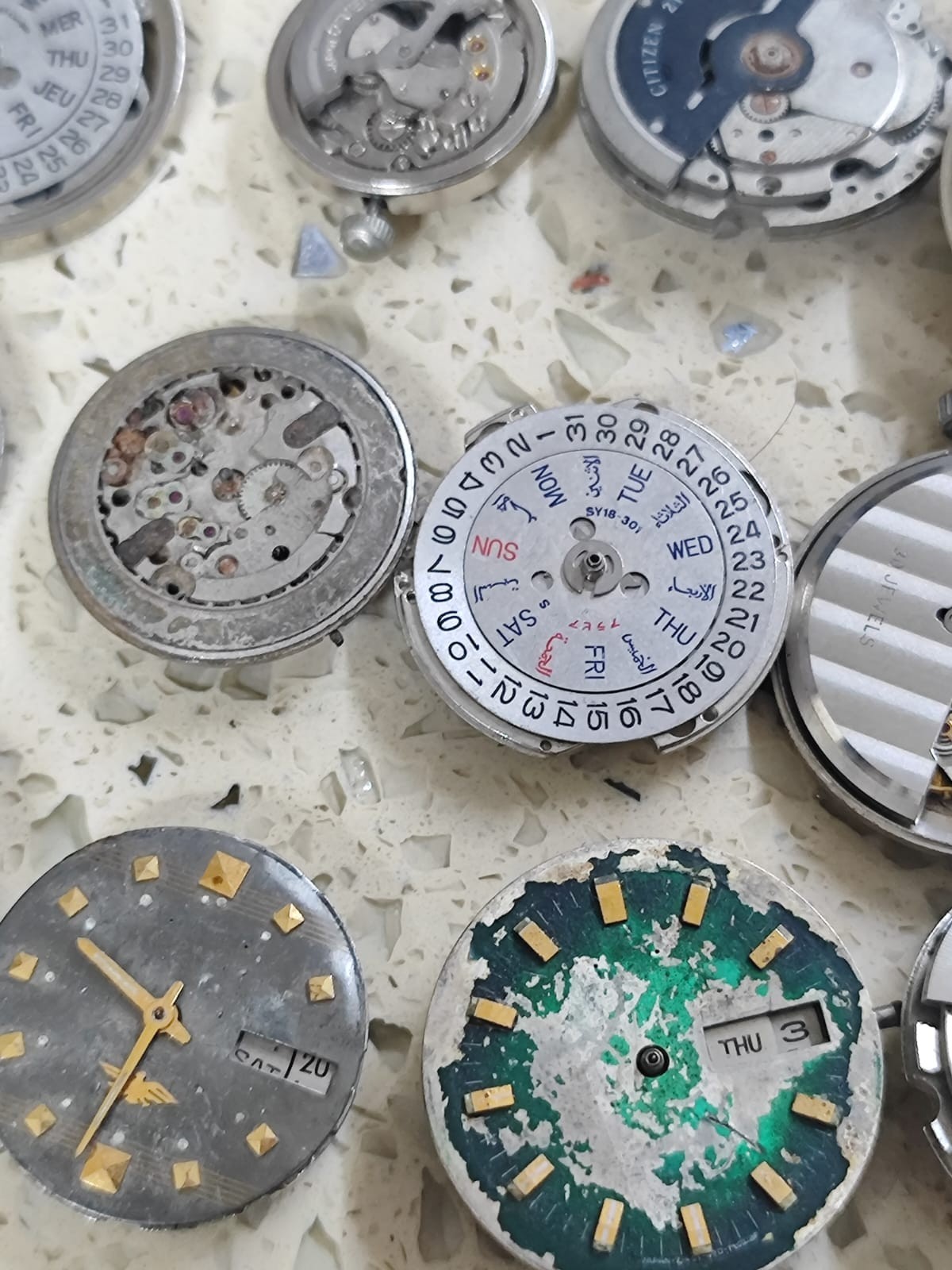 Swiss &Japan Vintage Automatic Wristwatch Movements iot 15 movements For parts