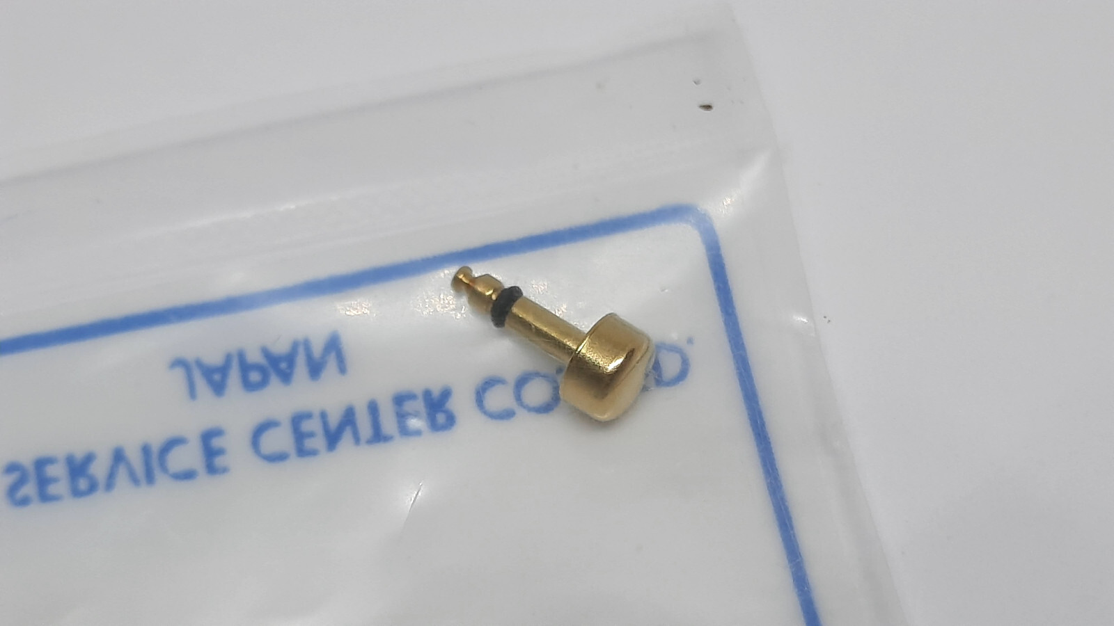 NOS Seiko 80637275 Gold Color Push Button Panelight Spirit Titanium 6L01-0020