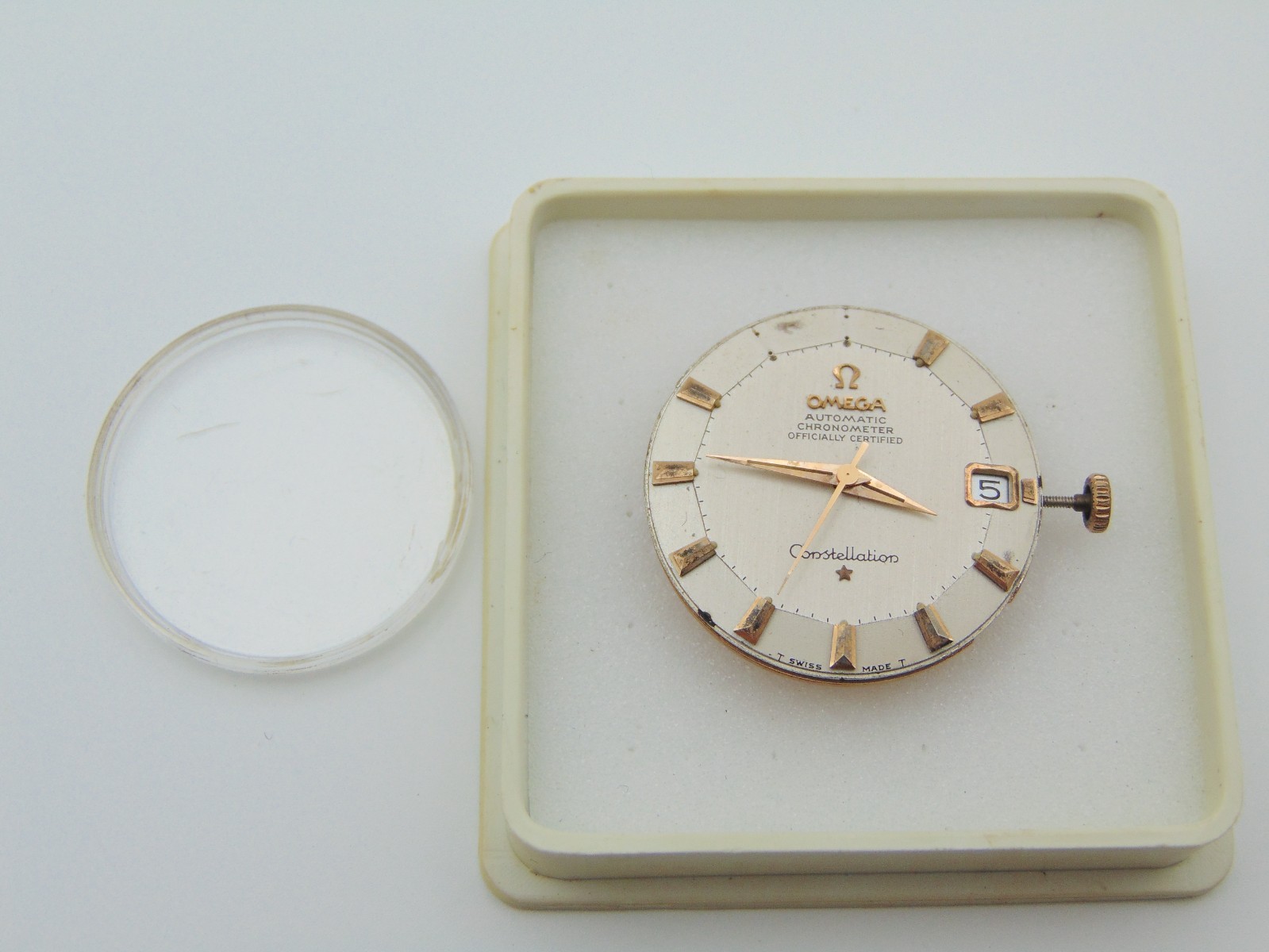 ORIGINAL OMEGA CONSTELLATION PIE PAN MOVEMENT COMPLETE – OMEGA 564 – ( WORKING )