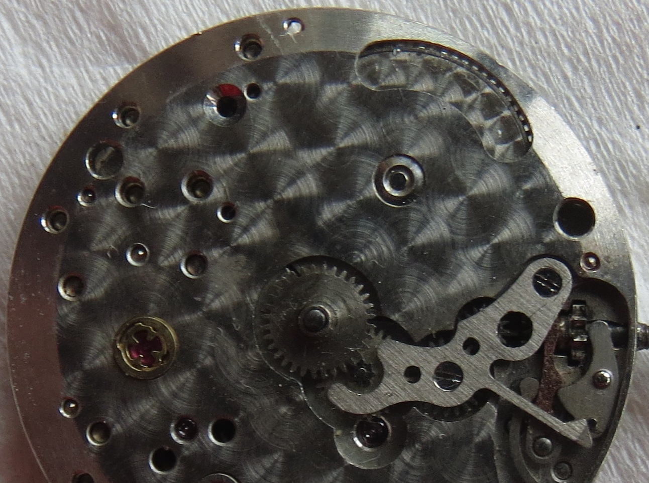 Jaeger LeCoultre mens wristwatch movement caliber 818, 21 mm. in diameter