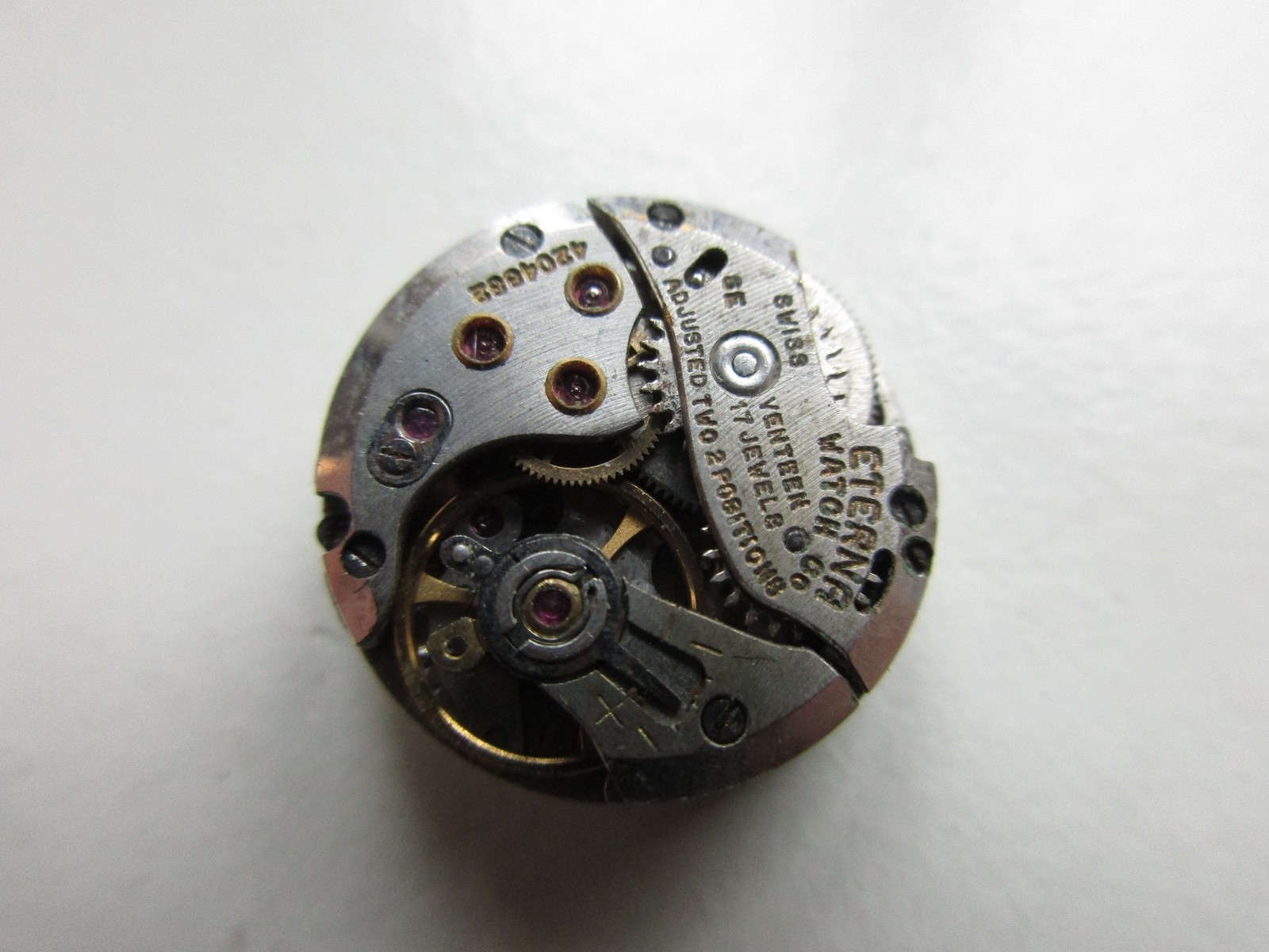 Eterna cal. 1418U Swiss watch movement – for use of parts