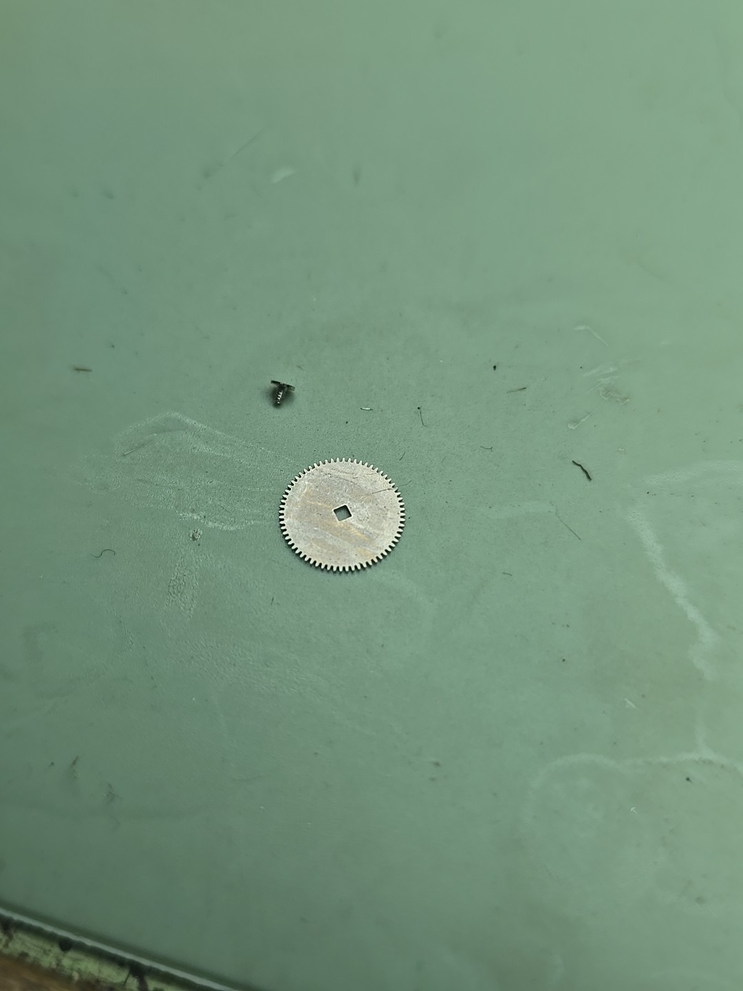 Mondia Zenith 2572 Pc Movement Part (1pcs) Used