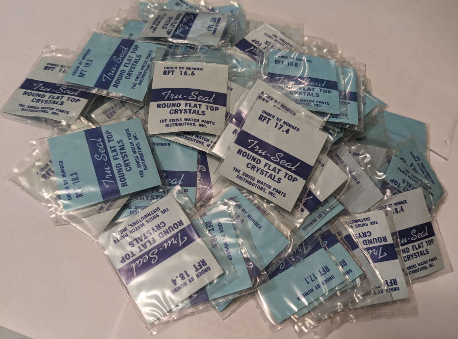 Tru-Seal round flat top crystals for ladies watches Made in England Lot of 110 p