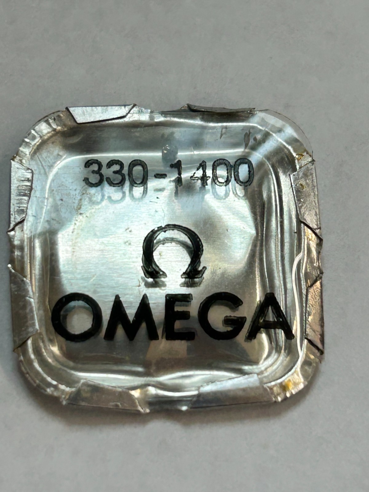 OMEGA 330-1400 Oscillating Weight Axle. New Old Stock