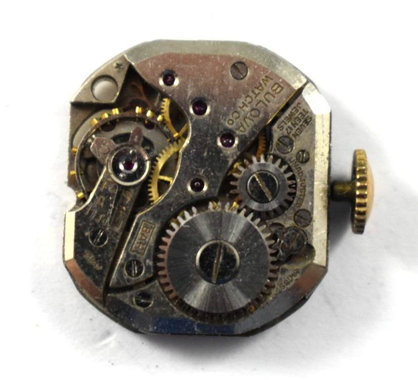 Vintage Bulova Manual Wind 8AH 17J Wrist Watch Movement lot.qz