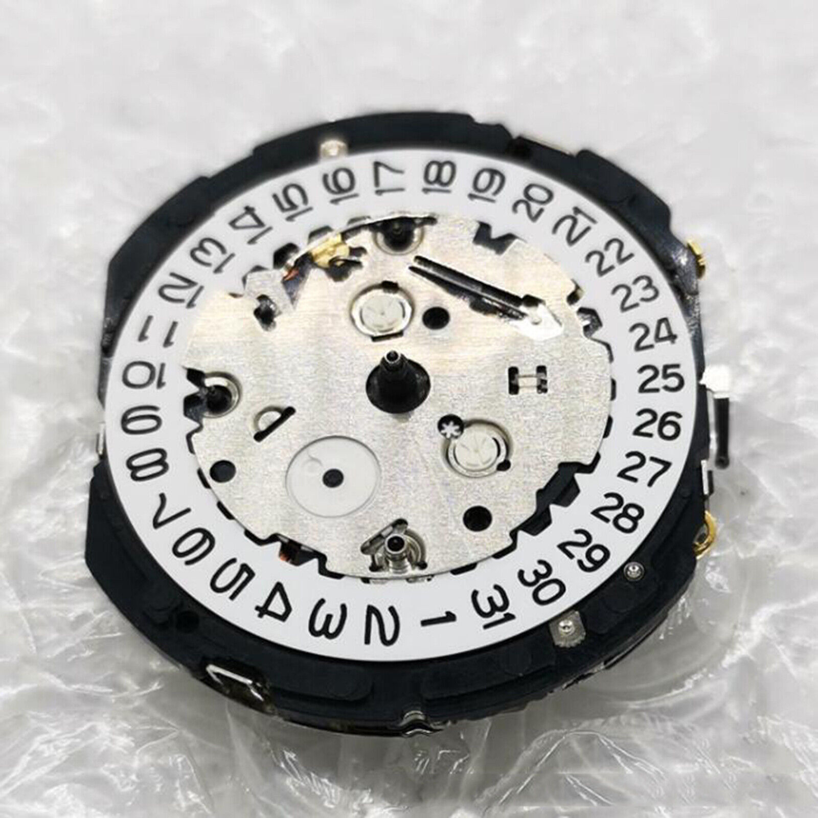 For Wristwatch 3‘Quartz Movement Calendar YM92A 6/9/12Pin Watch Movement