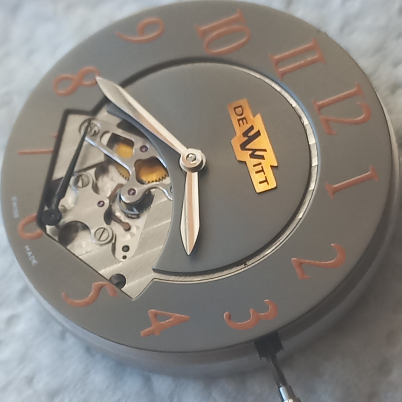 DeWitt Retrograde Watch Movement – Complete Set Dial + Movement + Metal Holder
