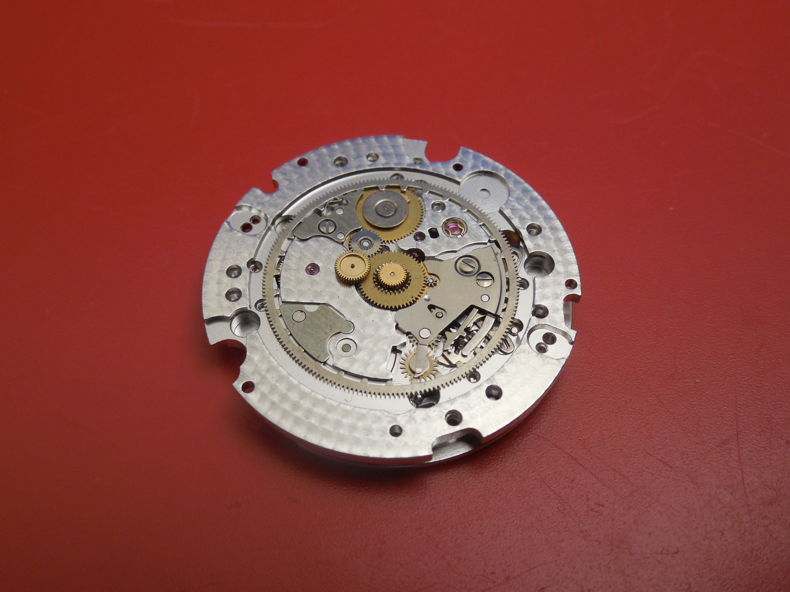 GENUINE BVLGARI 37 JEWEL AUTOMATIC 080 CHRONOGRAPH BASE MOVEMENT NO MODULE