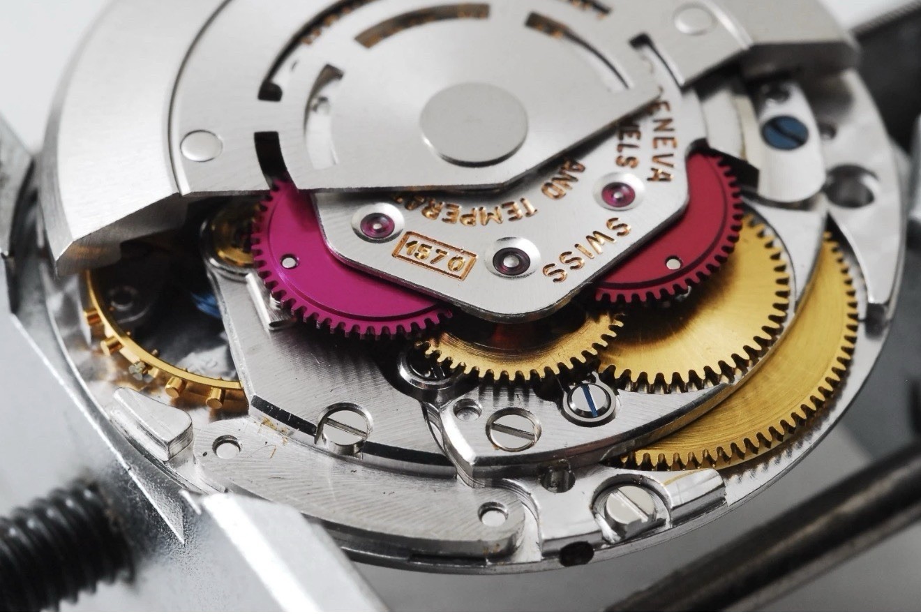 ROLEX 1570 MOVEMENT SERVICED. SEE PICTURES. For 1680,5512,5513,1016