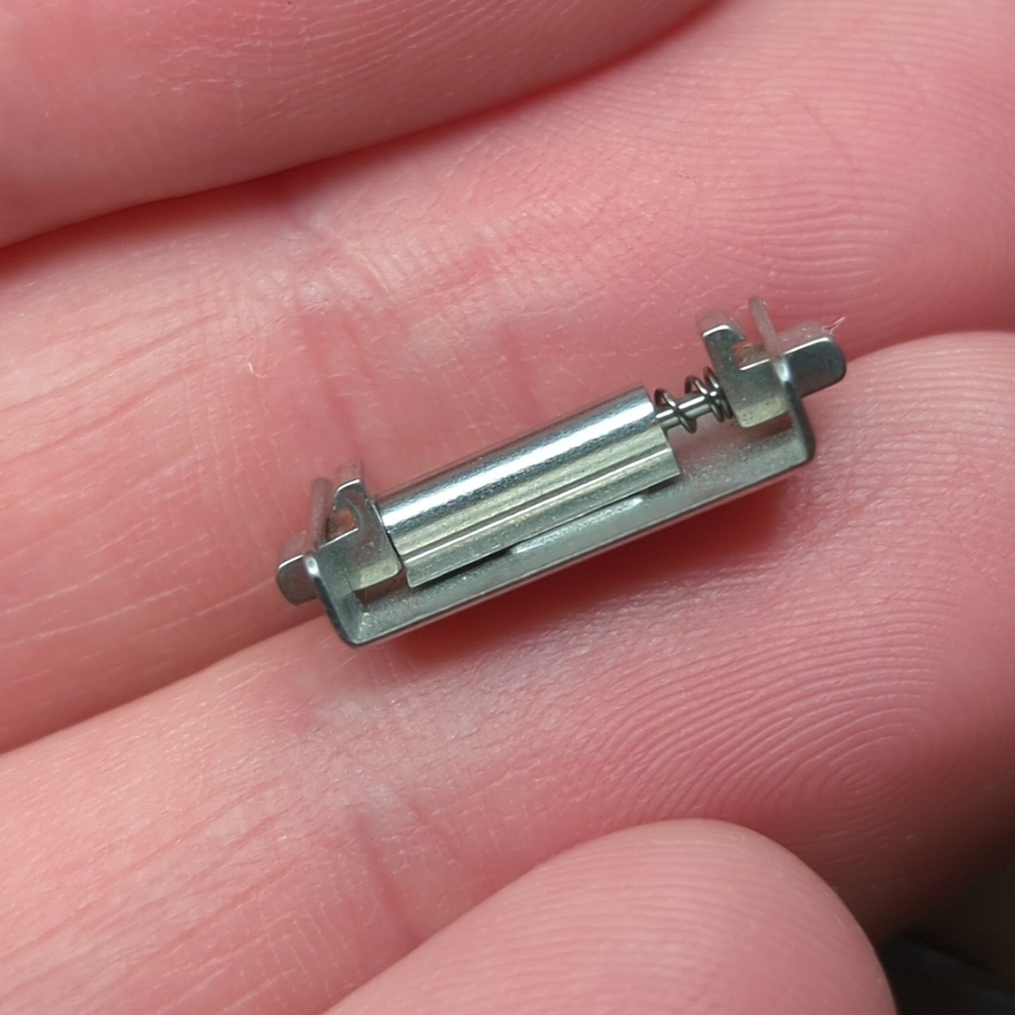 Breitling – Used Watch Bracelet Clasp Part for Unknown Bracelet 16mm (A48)