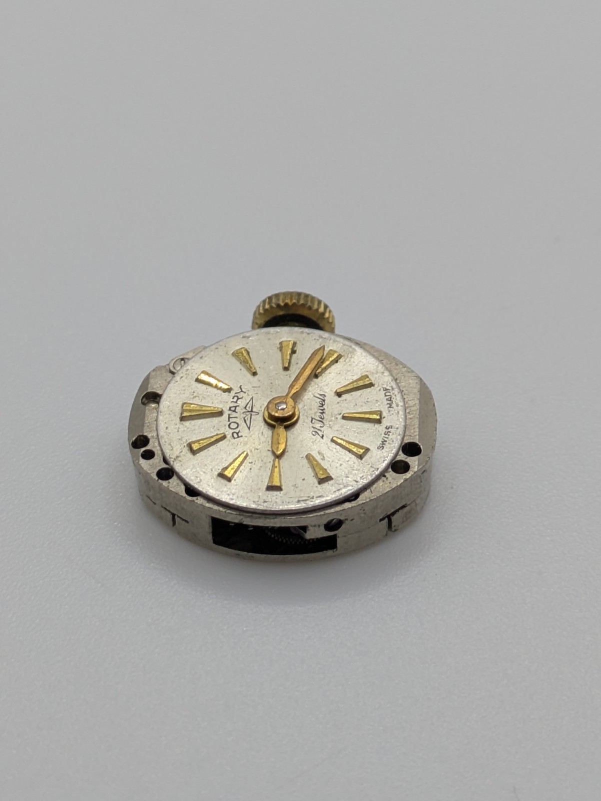 Rotary AS 1677 21 Jewels Manual Wind Watch Movement Swiss UNTESTED 15.6mm