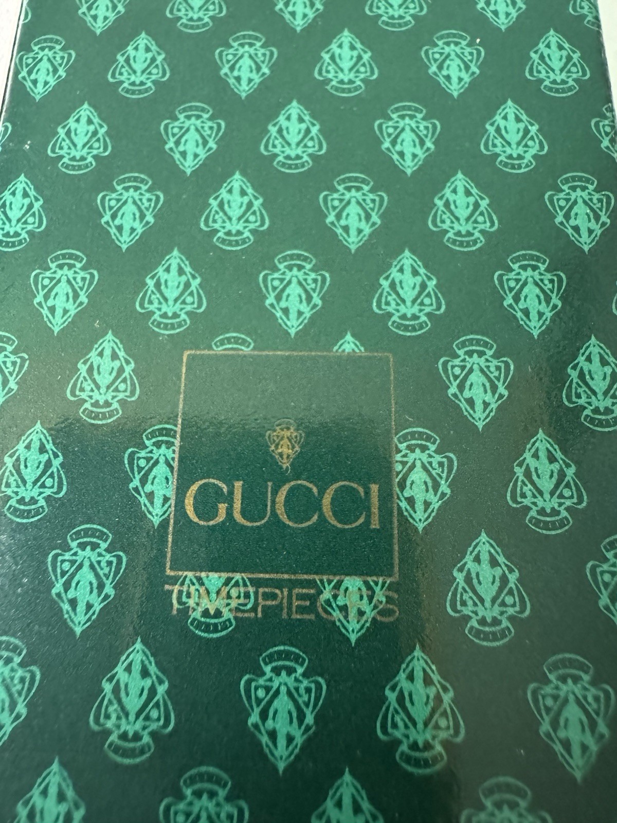 GUCCI Change Bezel 6 Contemporary Colors Bezel Authentic Rare In Box