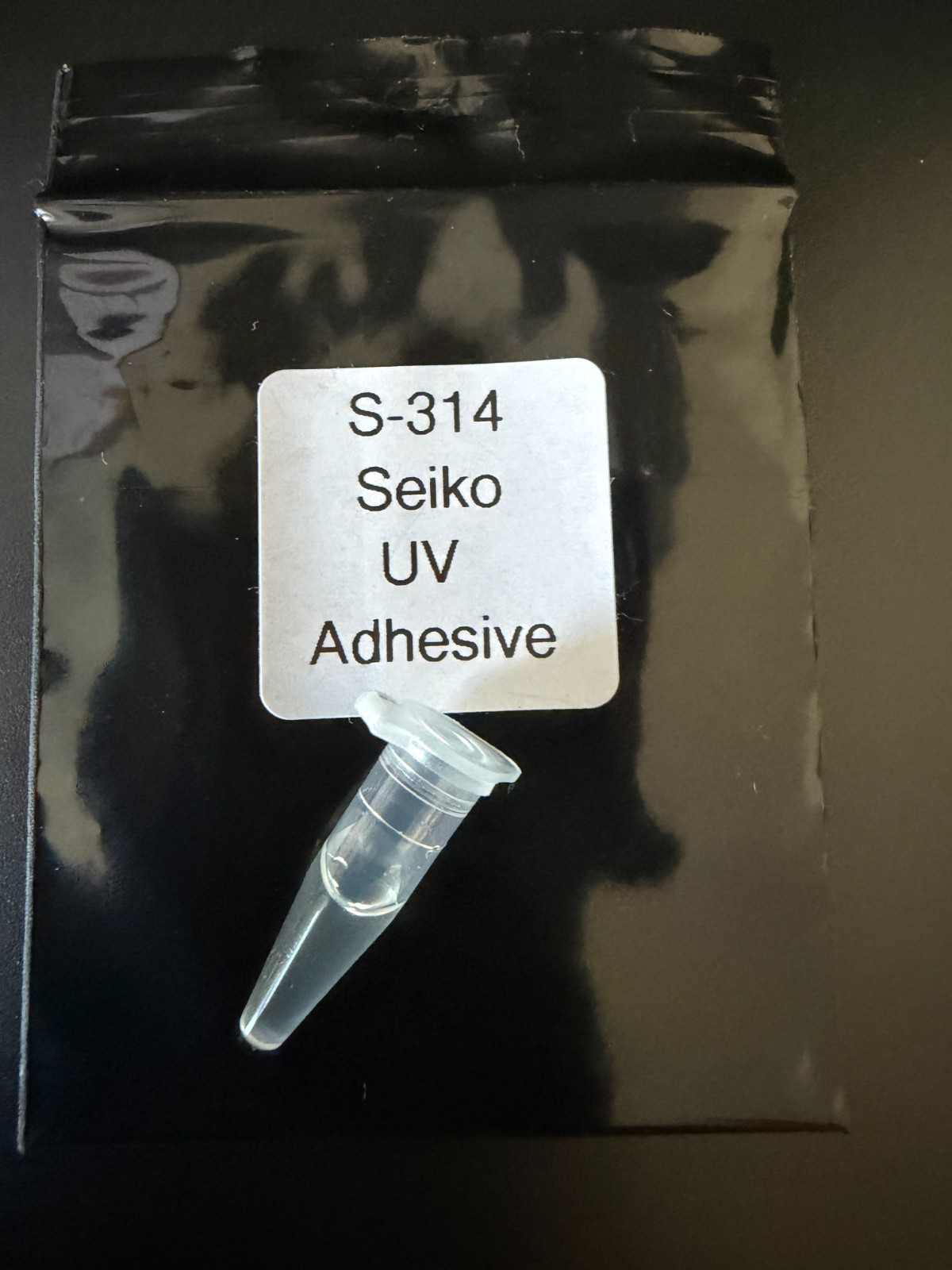 Seiko S-314 Clear UV Adhesive Custom Size 0.1ml for Cylops – Date Magnifier etc.