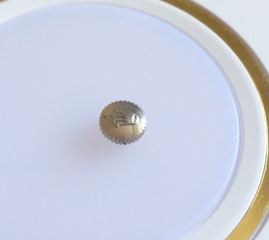 Genuine Rolex Cellini White Gold Crown 4.5mm Width & 2.3mm Thickness New Old
