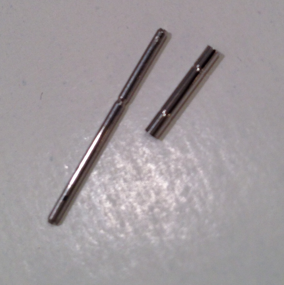 OEM Tag Heuer Kirium Mens Pin and Tube Set 20MM Link WL1110 WL1111 CL1110