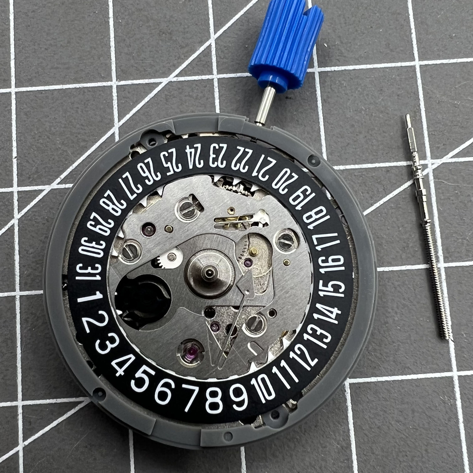 Seiko NH35A Automatic Mechanical Movement Black Wheel Date at 6 24 Jewels