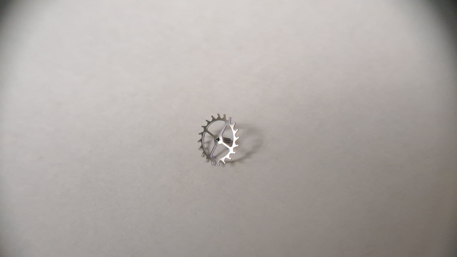 Rolex 3130 410 ESCAPE WHEEL. New Authentic Genuine OPEN. new style