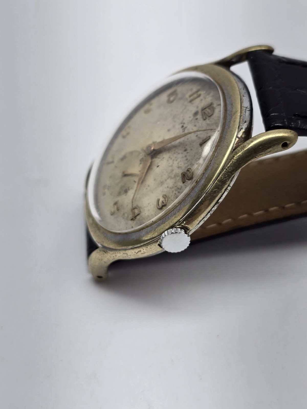 Vintage Men’s Peak Caliber 210 Watch Fully Working