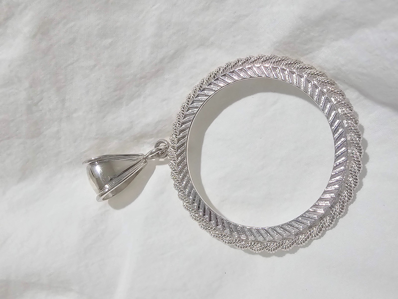 925 Sterling Silver Rope Edge Bezel for 36mm 1 Onza Plata Libertad Coins