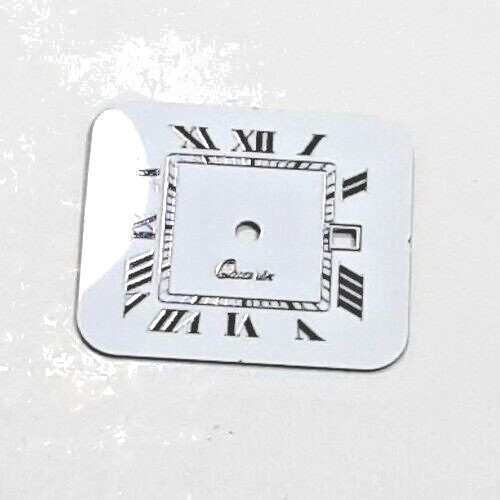 White Lacquer Dial Roman Numerals Type CT Panther Men’s 23×21 – Round 775