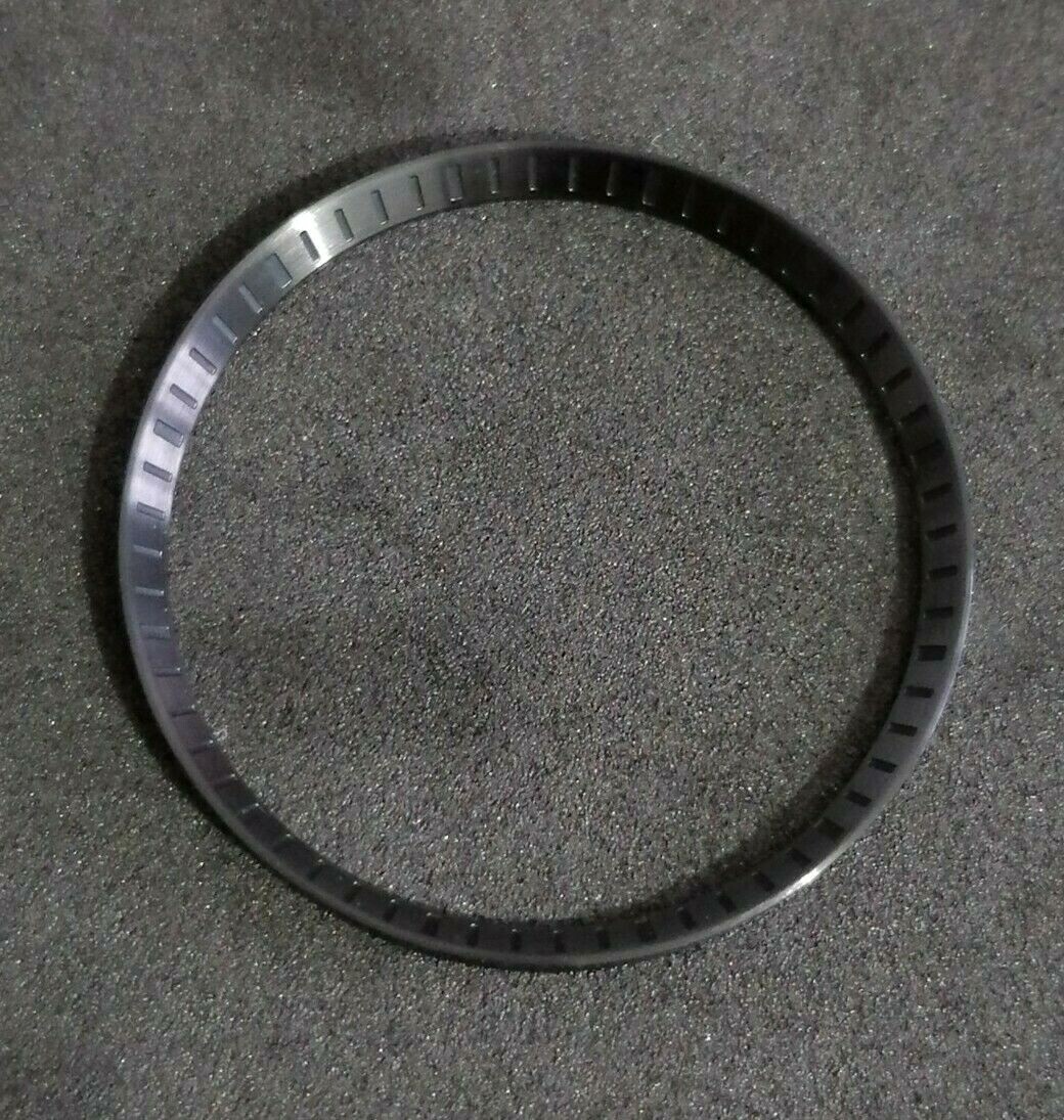 ⚫ BRUSHED BLACK STAINLESS STEEL CHAPTER RING MINUTE TRACK FOR SEIKO SKX007
