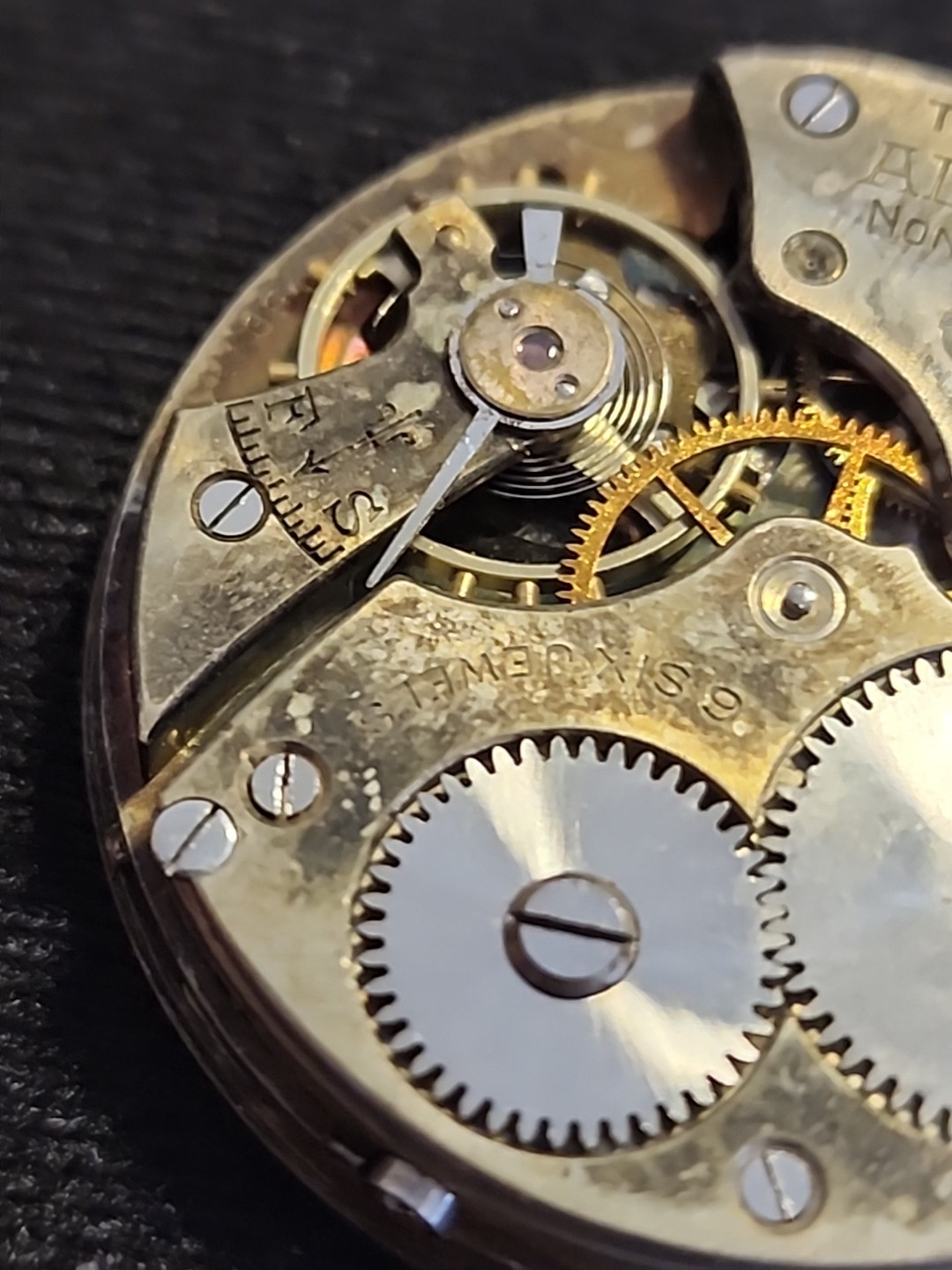 Vintage Admiral Tacy Watch Co. 6 Jewels 2 Adjustments Swiss Pocket movement