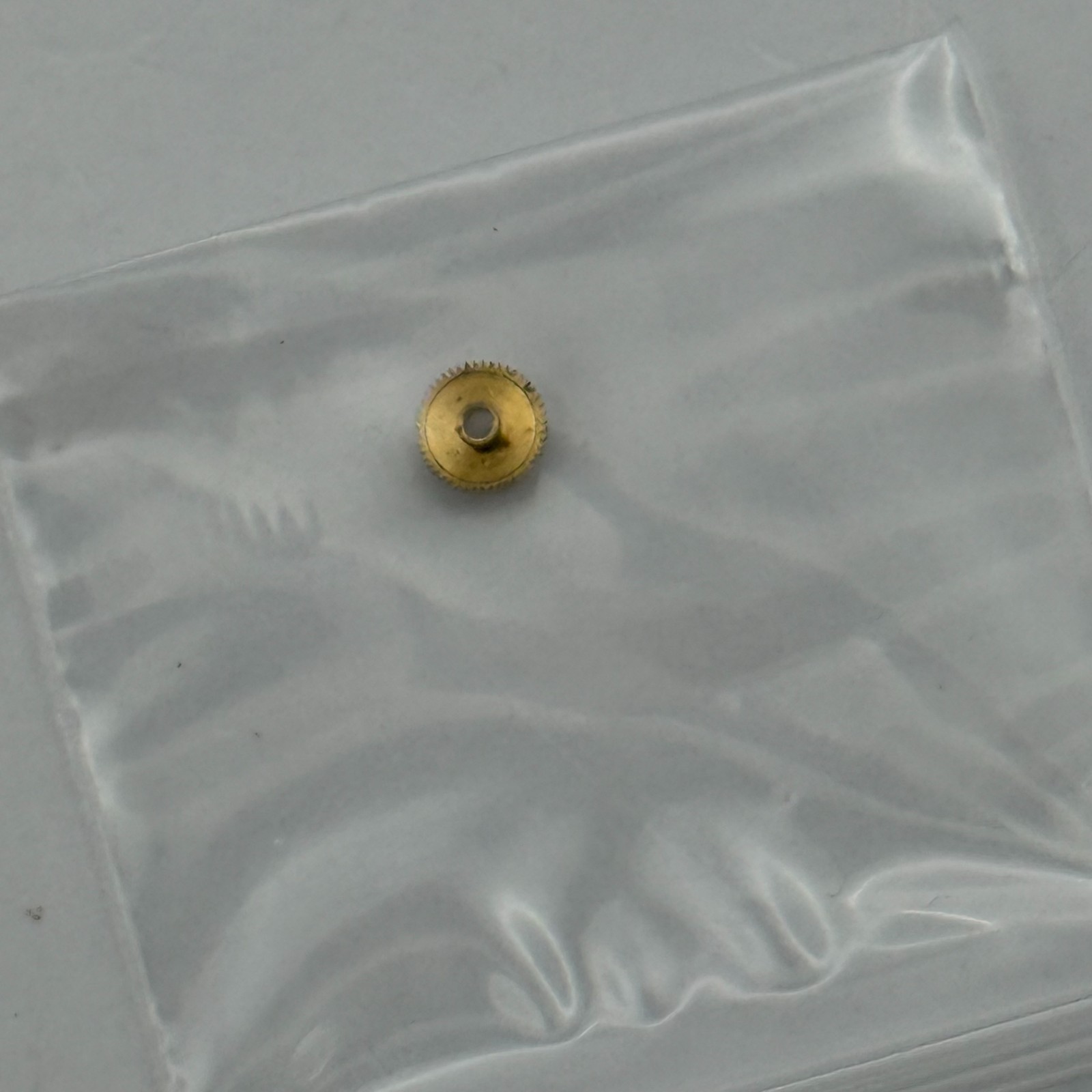 Miyota 6M12 Watch Movement Running Quartz Japan Parts Repair Spares 22.6mm