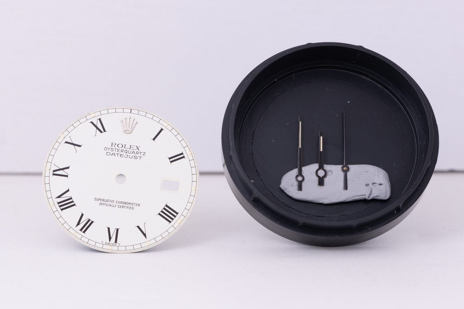 Rolex Oyster Quartz White Buckley Dial for model 17000 – 17014 FCD30440