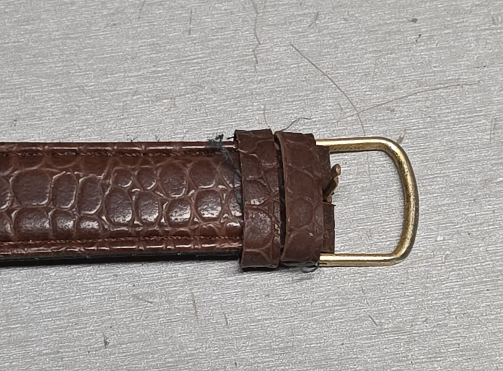 Milan MLN1019 Bill Quartz Watch Brown Faux Leather Strap Japan Movement