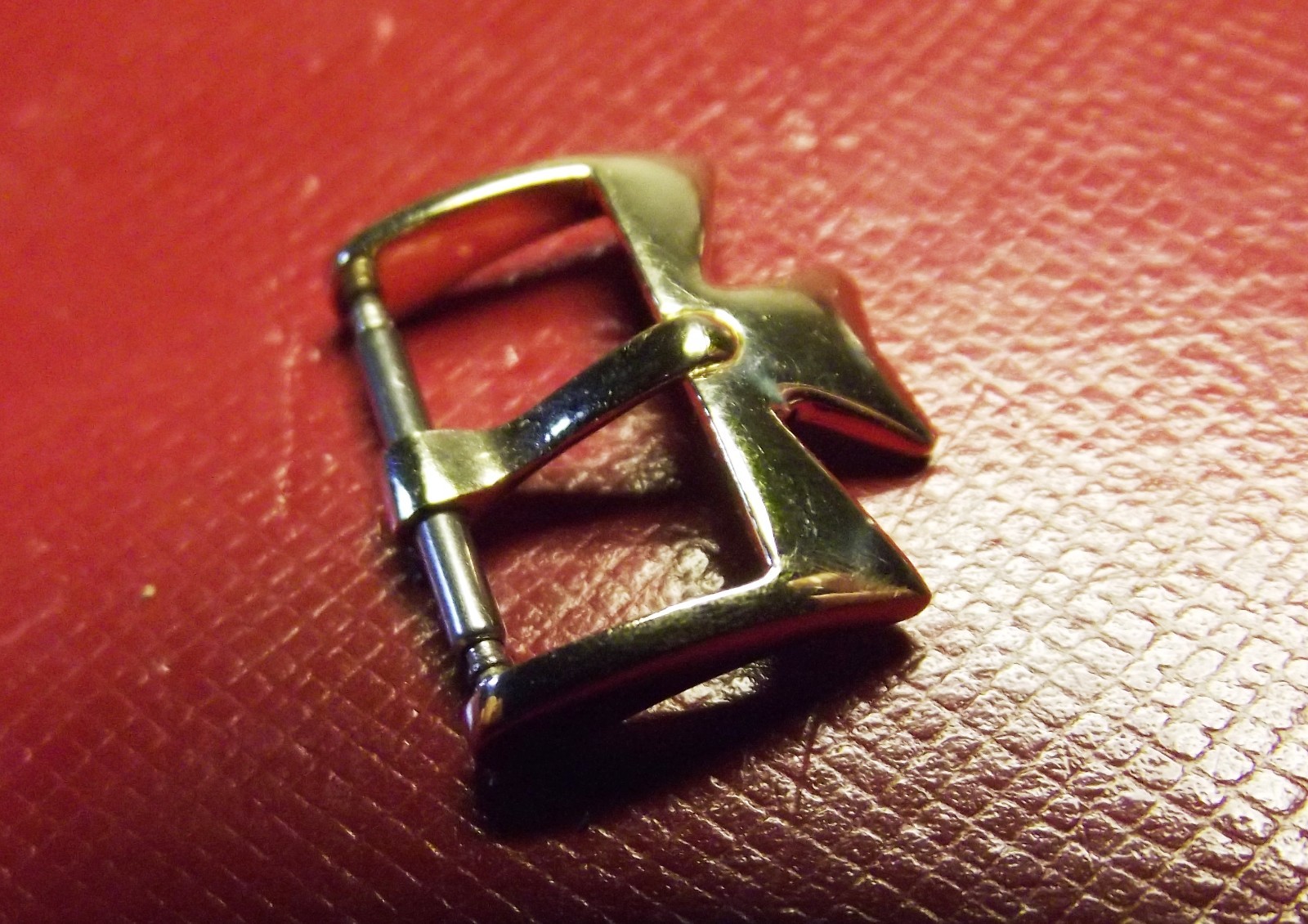 VACHERON CONSTANTIN -YELLOW GOLD COLOR -RARE AUTHENTIC VINTAGE BUCKLE 15mm -SWISS