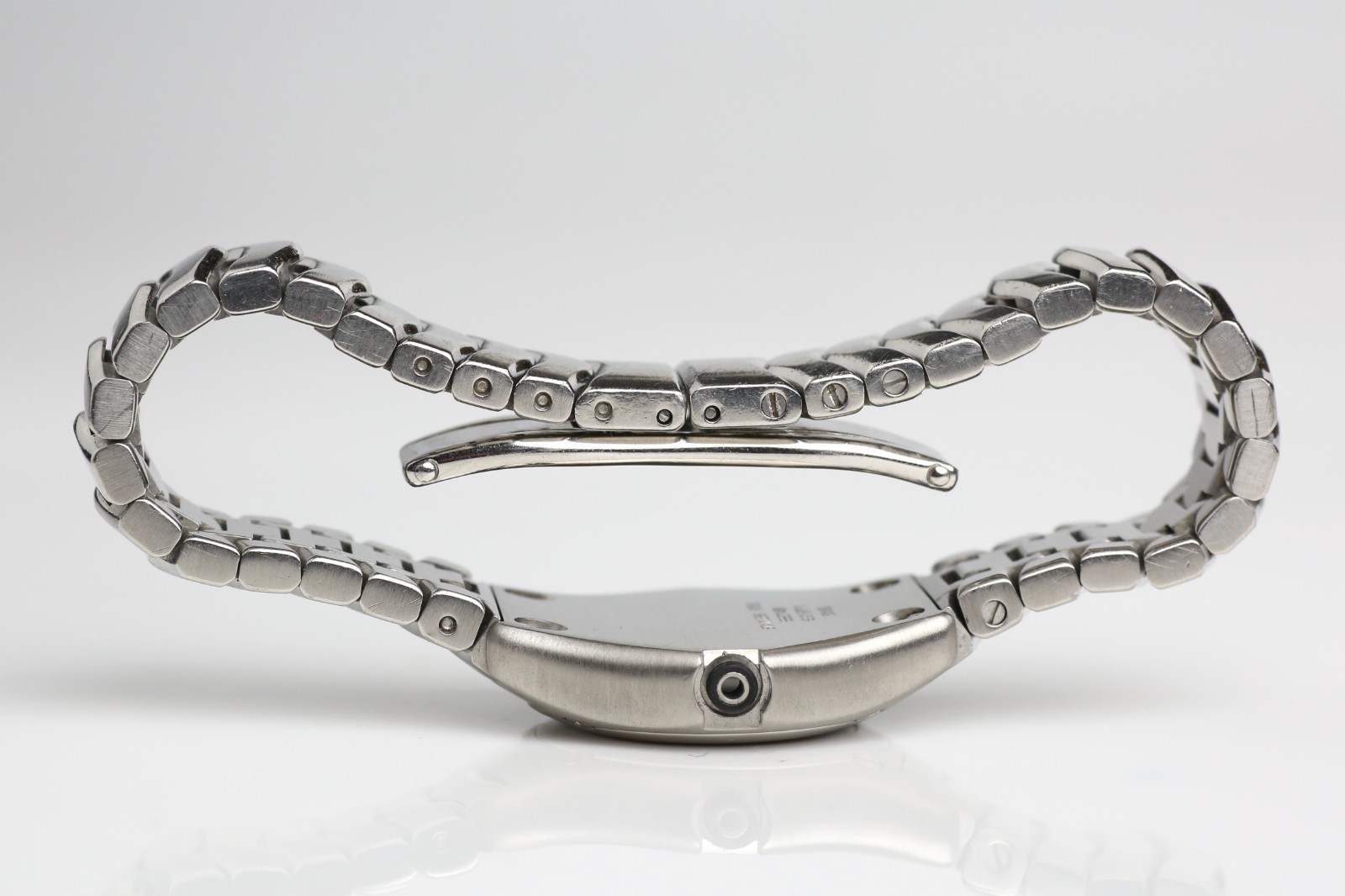 Ebel Classic Wave Quartz Ladies Case & Bracelet, 9157F11