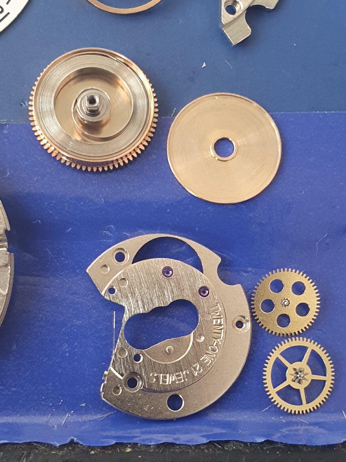 TISSOT 784-2 ORIGINAL PARTS (Single Sales Possibility)