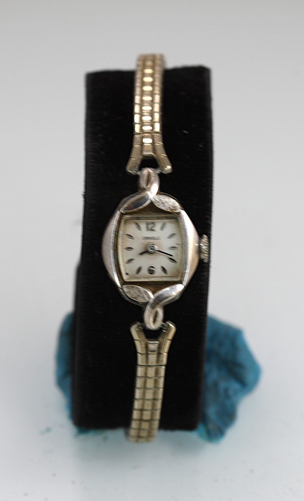 Caravelle Watch Vintage Women Silver Gold SS Stretch Mechanical NON-WORKING